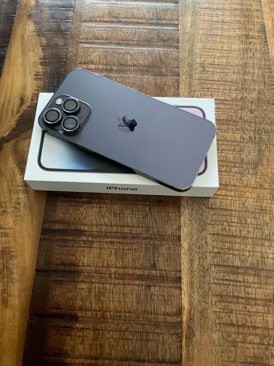 2 x iPhone 14 Pro Max 128gb Deep Purple(€600 p.s)