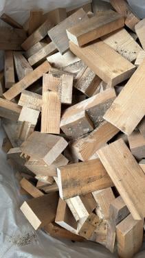 30cm stukjes Kuub haardhout gemend veel warmte