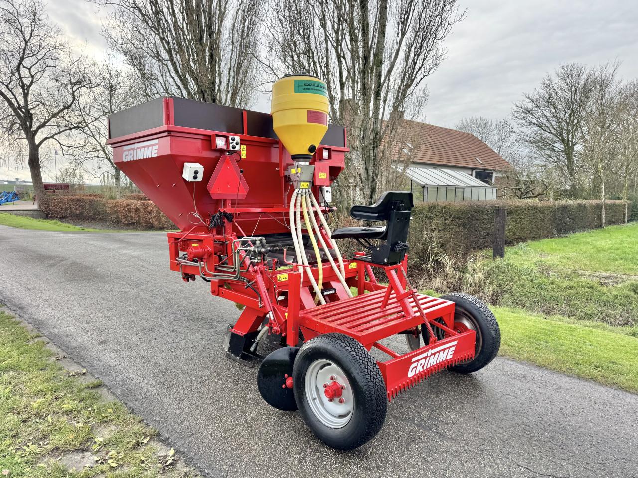 Allround plantmachine voor bloembollen en uien, 150 cm spoorbreedte