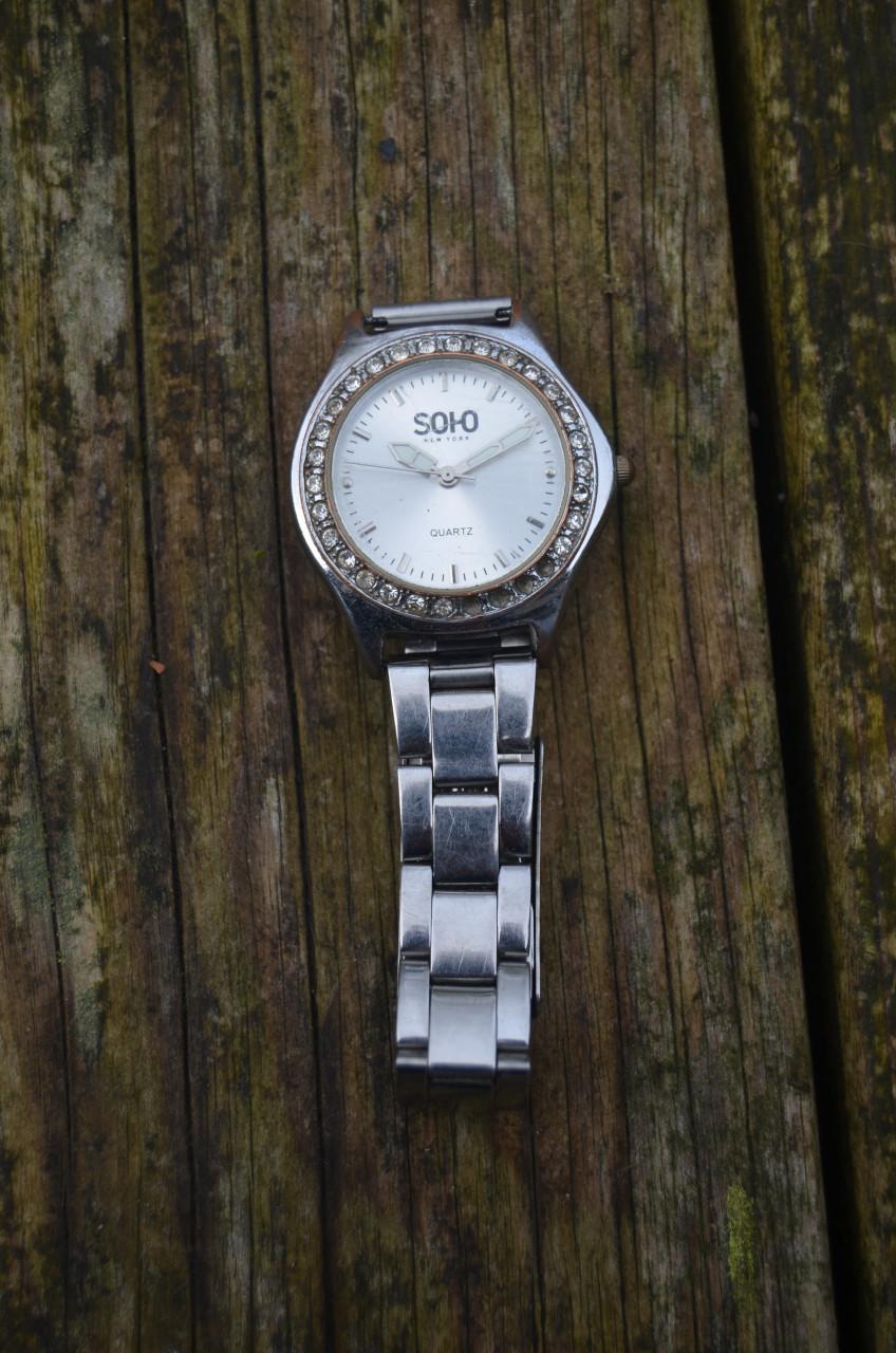 Diverse herenhorloges werking onbekend. (+ 1 armband)