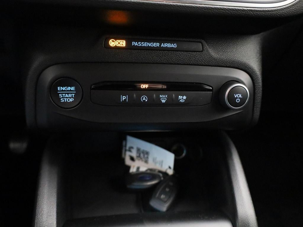 Ford Focus wagon 1.0 ecoboost hybrid titanium | cruise control | navigatie 