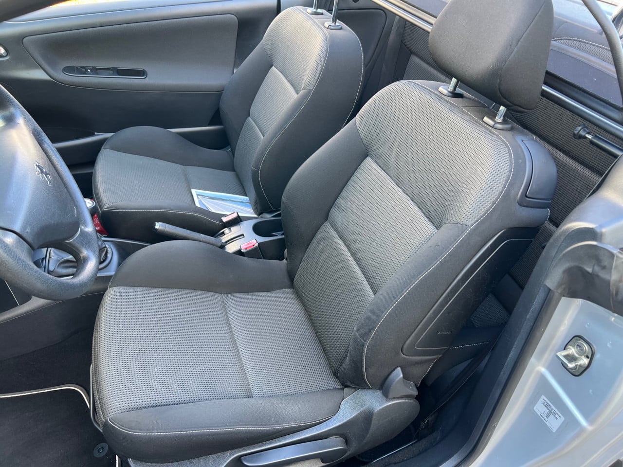 Peugeot 207 Cabrio uit 2007 met slechts 100.500 km