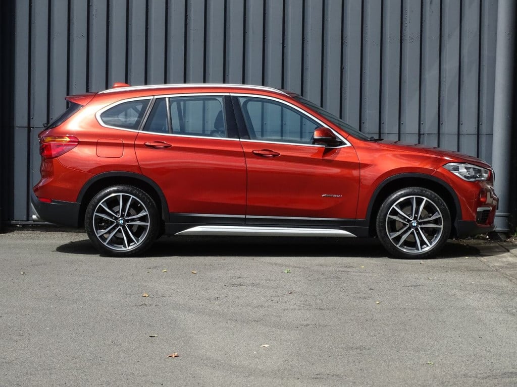 BMW X1 xdrive20i high executive