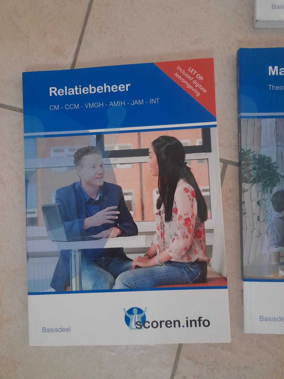 Mbo opleiding Junior Accountmanager boeken  (z.g.a.n.)