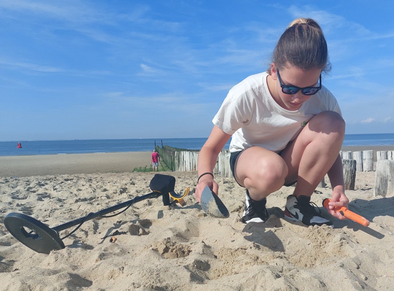 Strandactiviteiten met Luctor et Detector