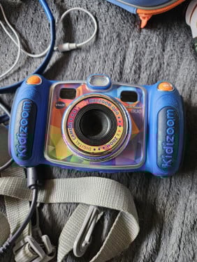 VTech KidiZoom Duo DX Kindercamera 10-in-1, kleur blauw....
