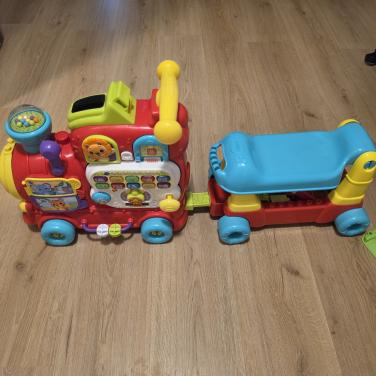 Vtech trein compleet zo goed als nieuw