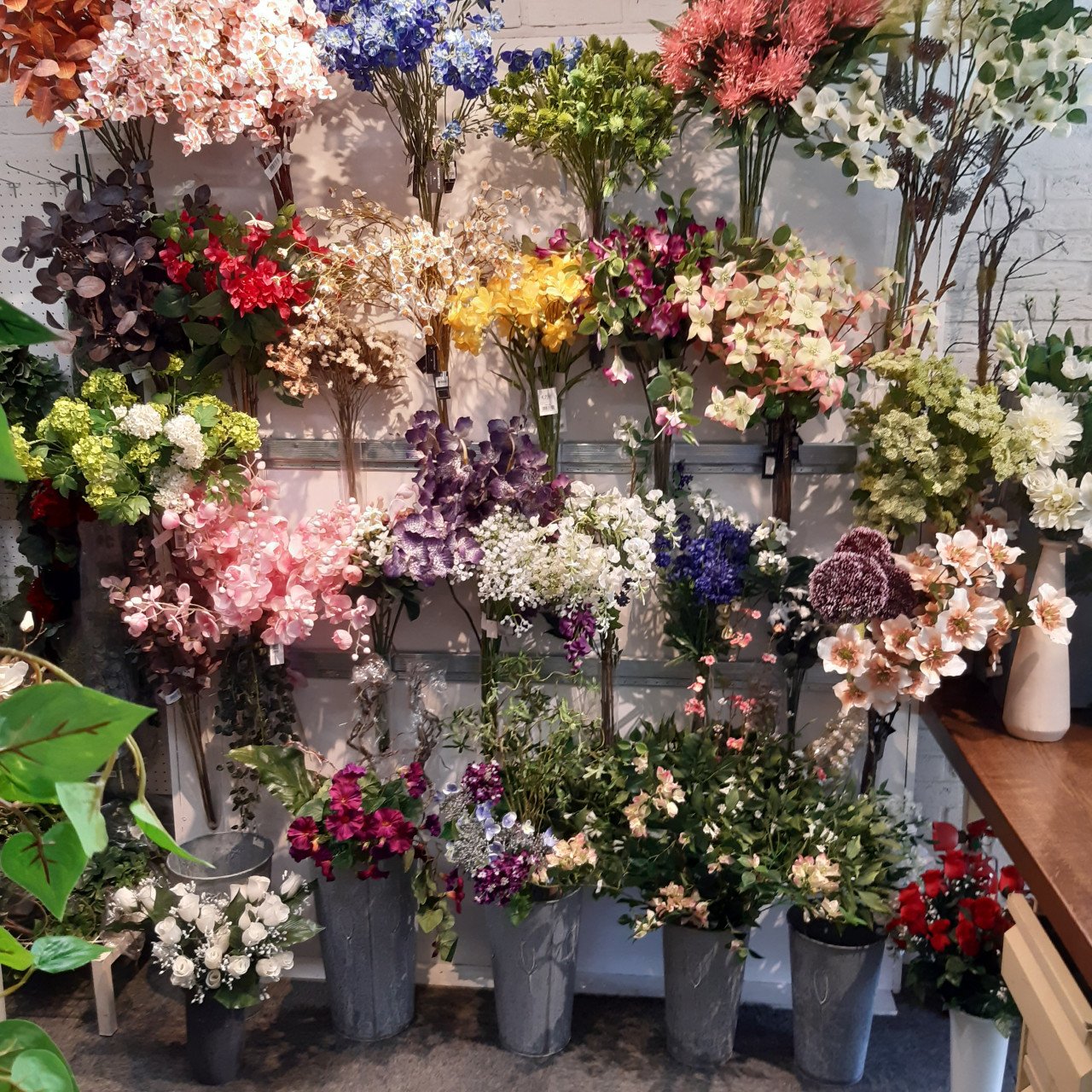 KUNSTBOMEN - PLANTEN - BLOEMEN