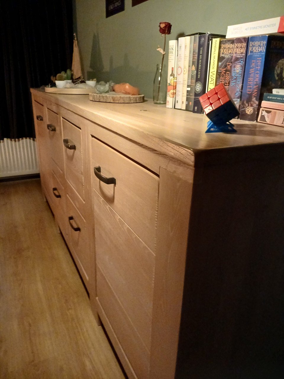 Eikenhouten dressoir