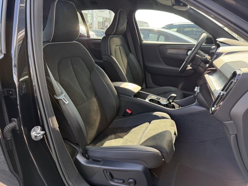 Volvo XC40 t5 262pk recharge bright| adap.cruise| 360camera| h&k sound