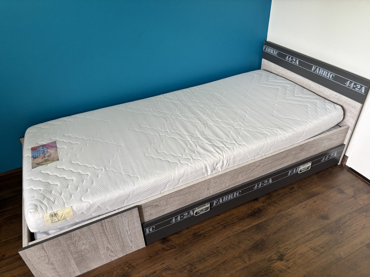Complete kinderkamer voor jongens.