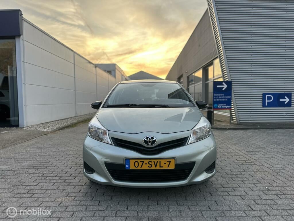 Toyota Yaris 1.0 VVT-i Aspiration Airco km66.010 Nap 5Deurs BJ2011
