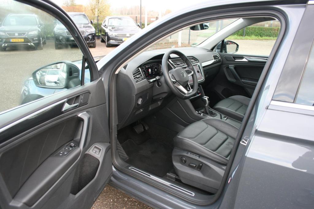 Volkswagen Tiguan 1.4 tsi ehybrid elegance