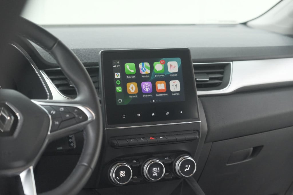 Renault Captur 1.6 e-tech plug-in hybrid 160 intens | parkeersensoren | app
