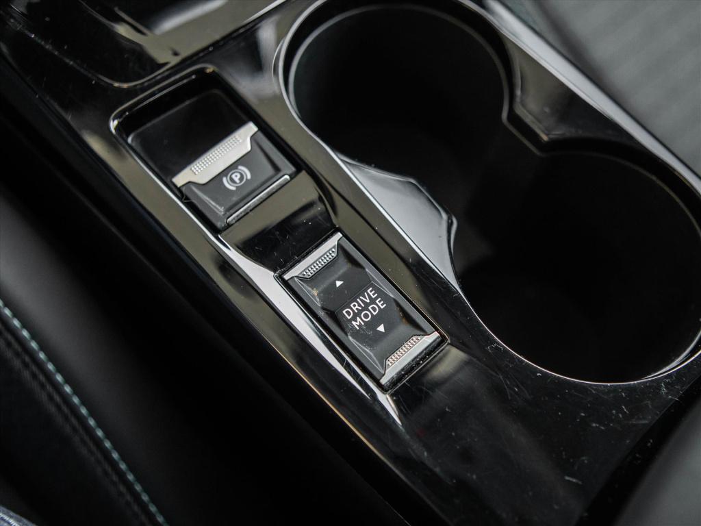 Peugeot 208 1.2 puretech 100pk eat8 allure