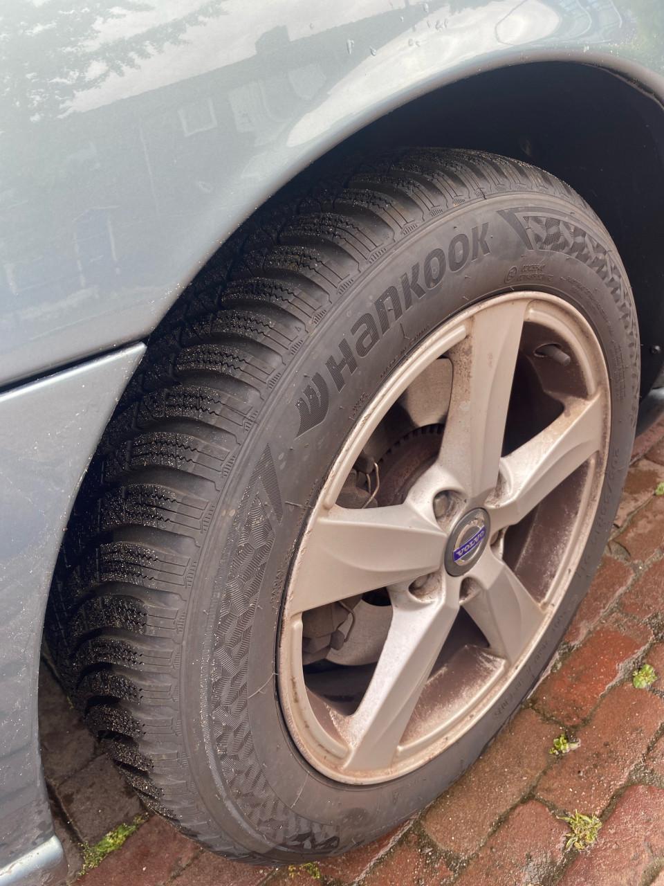 Volvo V70 2.4 Benzine Handgeschakeld – Comfortabele en ruime stationwagen