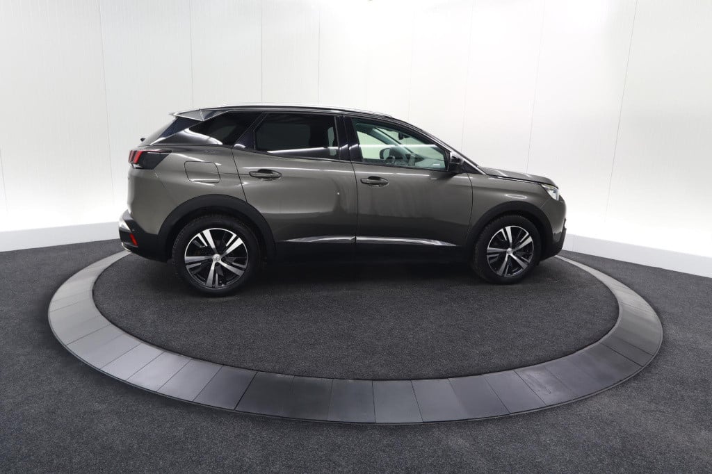 Peugeot 3008 puretech 130 eat6 allure | camera | navigatie | apple carplay 