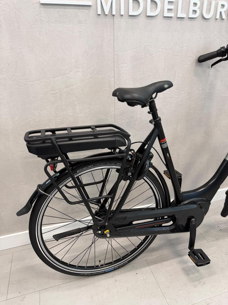 Gazelle Paris C7+ Bosch Active Line Plus 61CM 400Wh