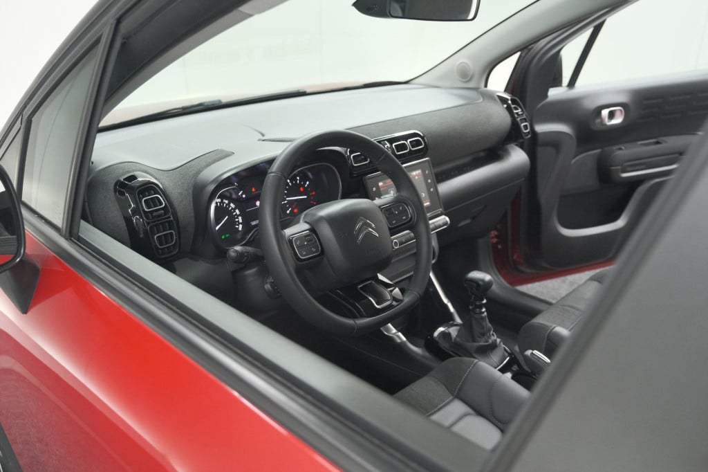 Citroen C3 Aircross puretech 110 feel | trekhaak | camera | apple carplay