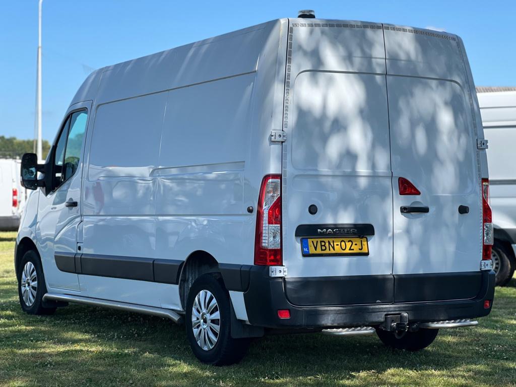 Renault Master t35 2.3 dci l2h2