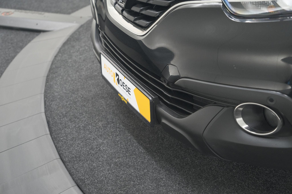 Renault Kadjar tce 130 edc intens | trekhaak | navigatie | parkeersensoren