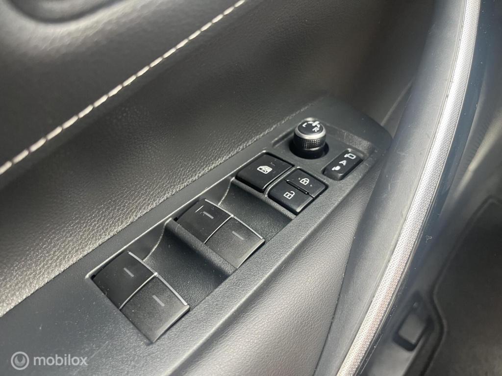 Toyota Corolla Touring Sports 1.8 hybrid dynamic || adapt. cruise | carplay