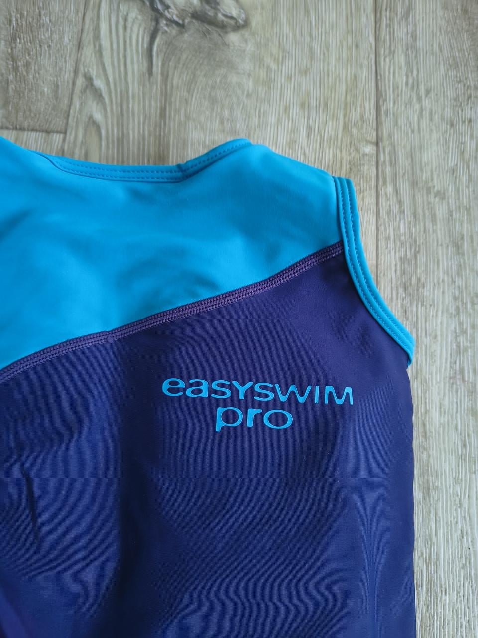 Prachtig EasySwim Pro zwemvest, drijfvest zwemles, maat L.