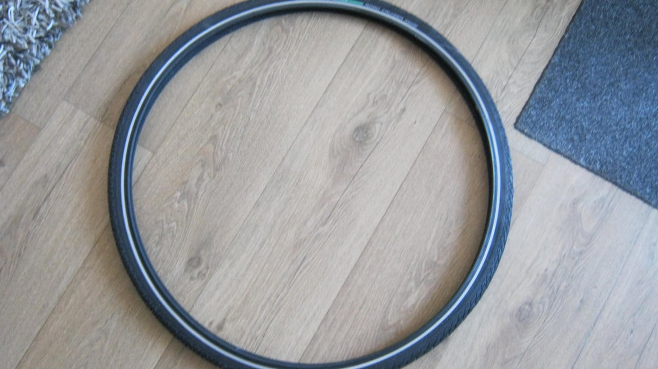 NIEUW SCHWALBE 28 INCH BUITENBAND  10 EURO