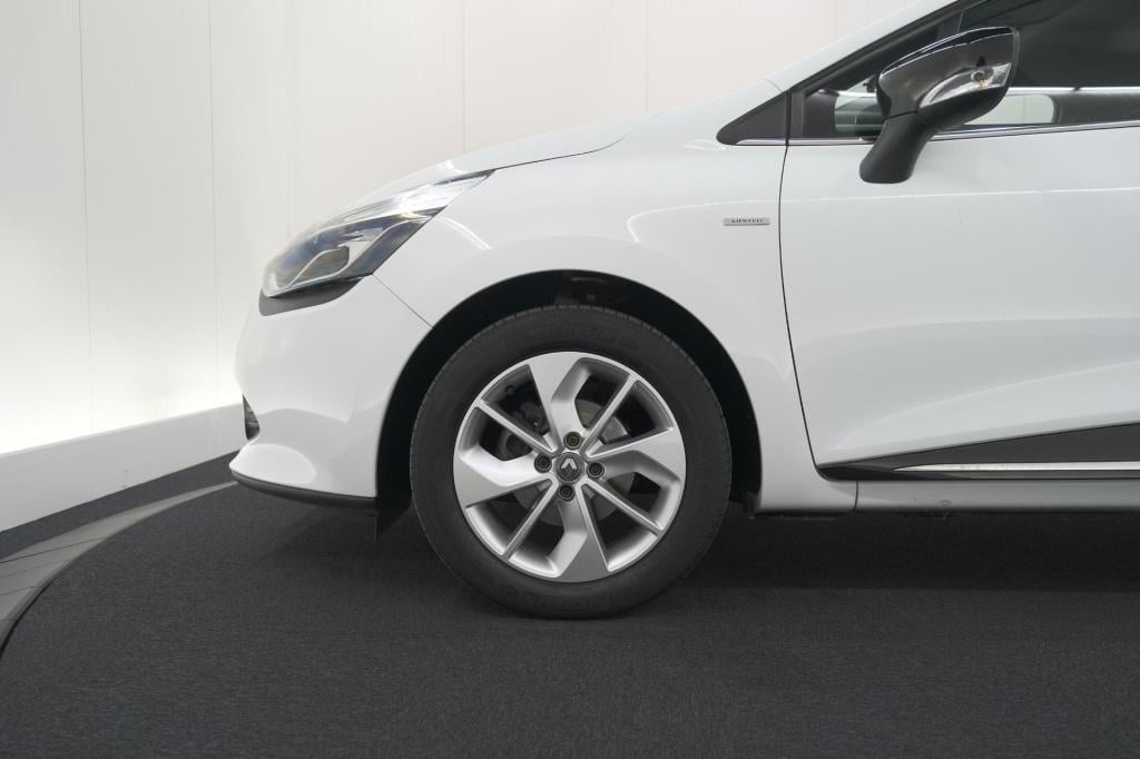 Renault Clio estate tce 90 limited | parkeersensoren | navigatie | airco