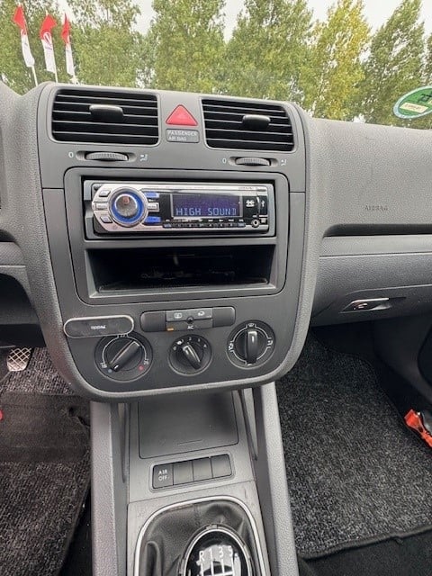 Volkswagen Golf 1.6 fsi trendline