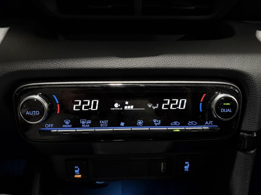 Toyota Yaris 1.5 hyb. executive