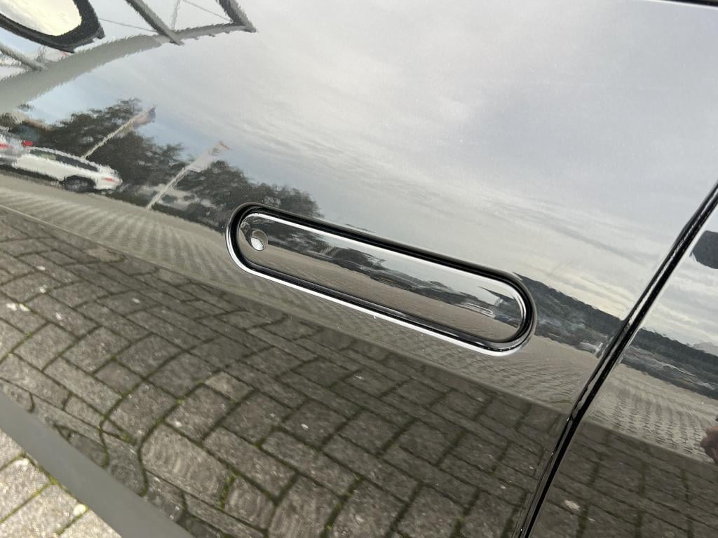 Toyota C-hr 1.8 hybrid 140 act