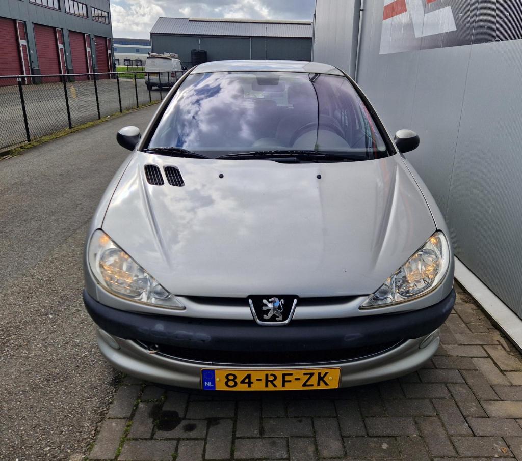 Peugeot 206 1.6-16v gentry