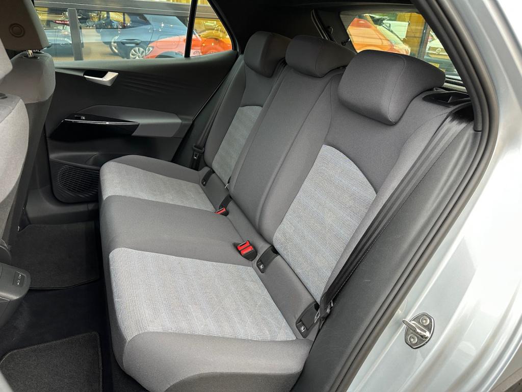 Volkswagen Id.3 58 kwh pro performance | navi | camera | rijklaar incl. gar