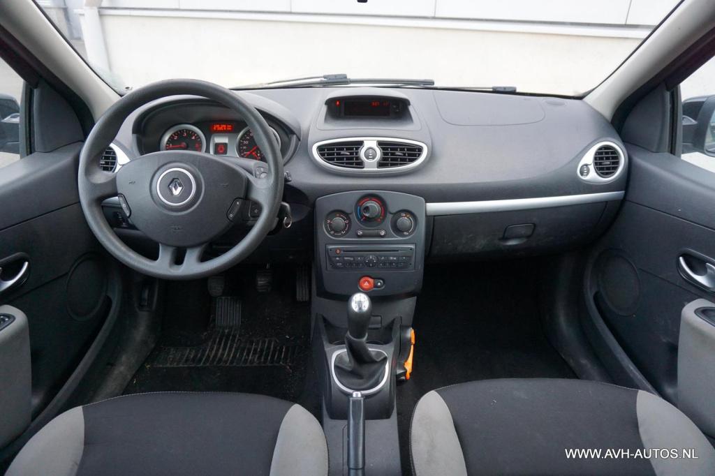 Renault Clio 1.5 dci authentique