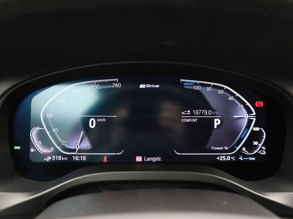 BMW X3 xdrive30e | automaat | climate control | virtual cockpit | apple car