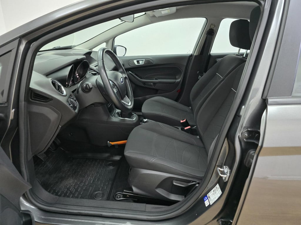 Ford Fiesta occasion 1.0 style met airco en 5 deurs uitvoering | tweedehand