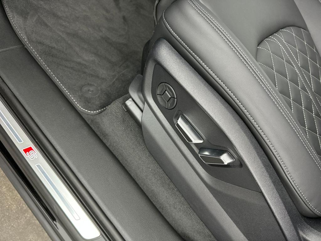 Audi Q7 pro line s 55 tfsi e 290 kw / 394 pk suv 8 versn.