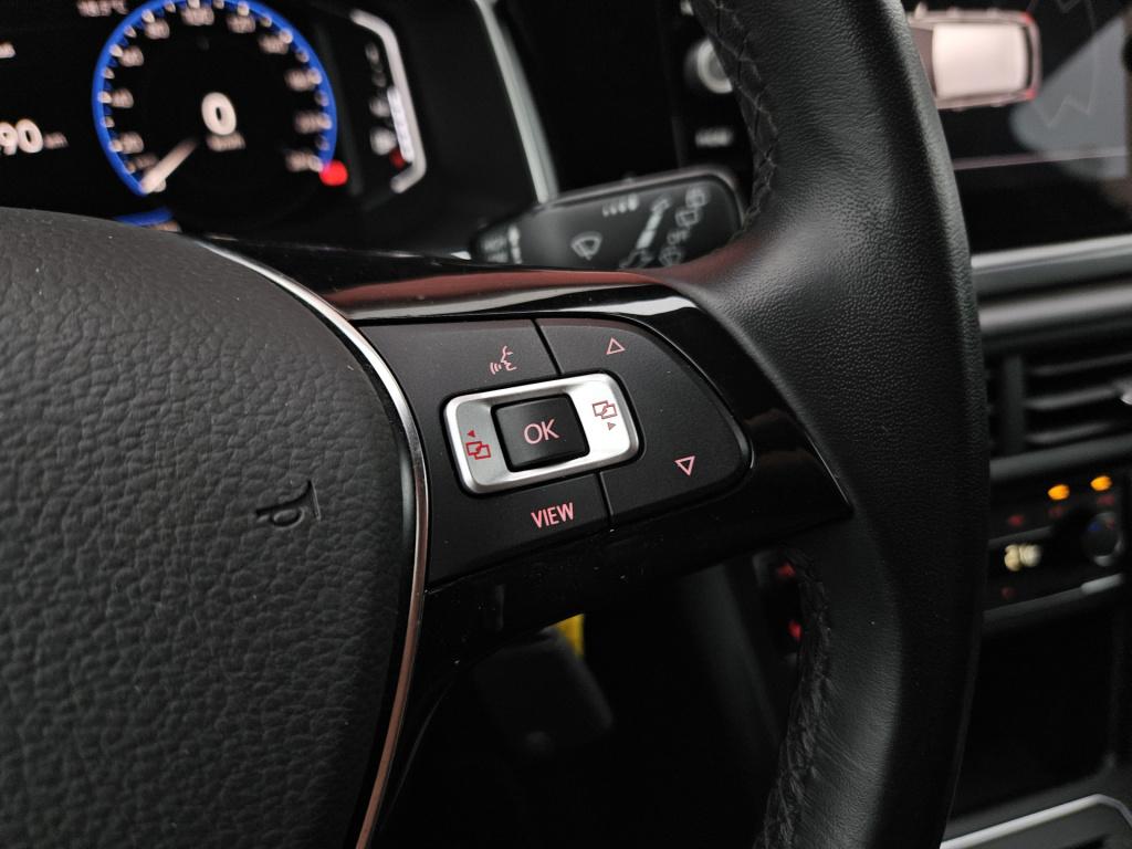 Volkswagen Polo 1.0 tsi | pdc | airco rijklaar inclusief 1 jaar bovag garan