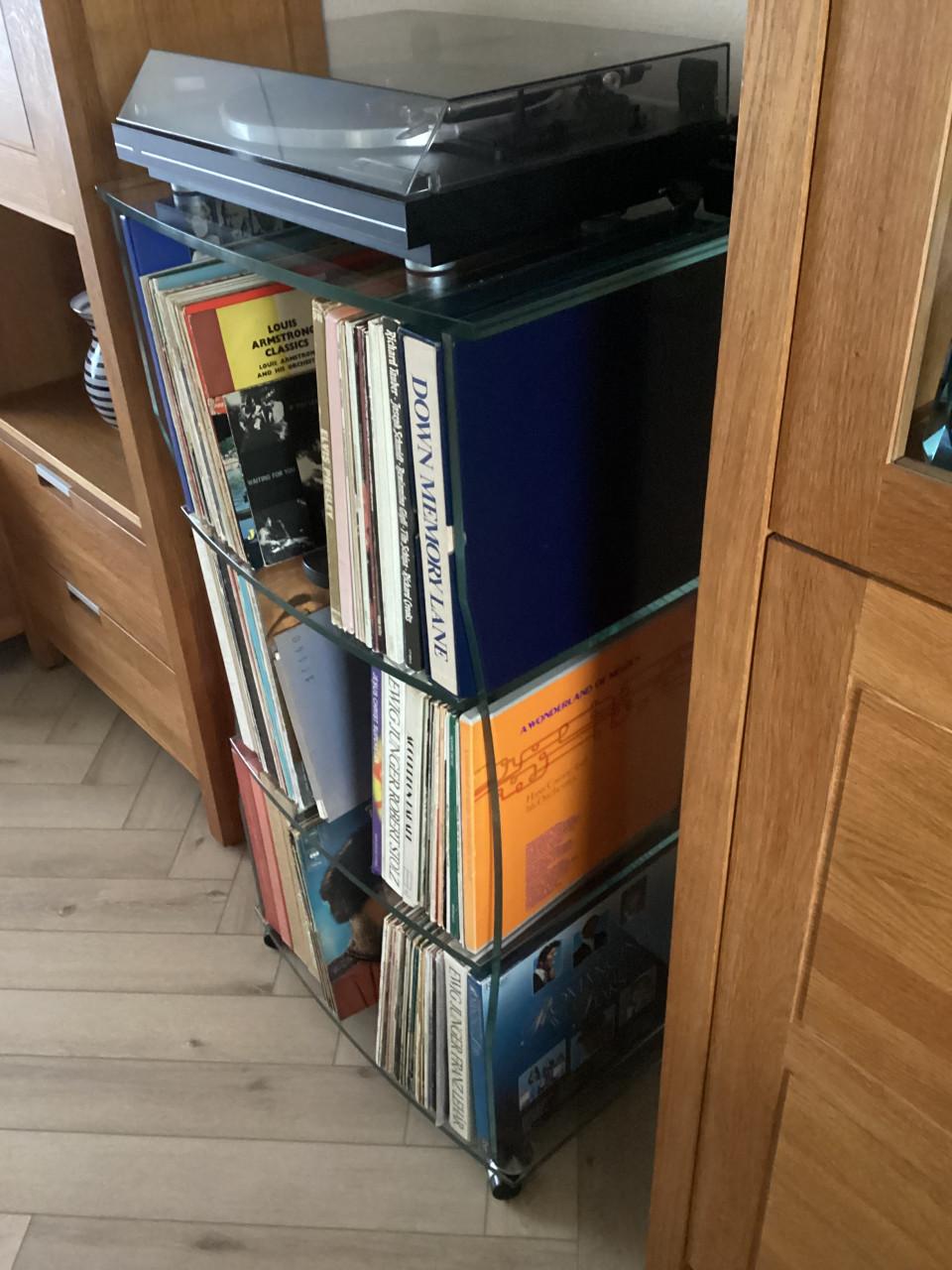 Glazen Lp-meubel