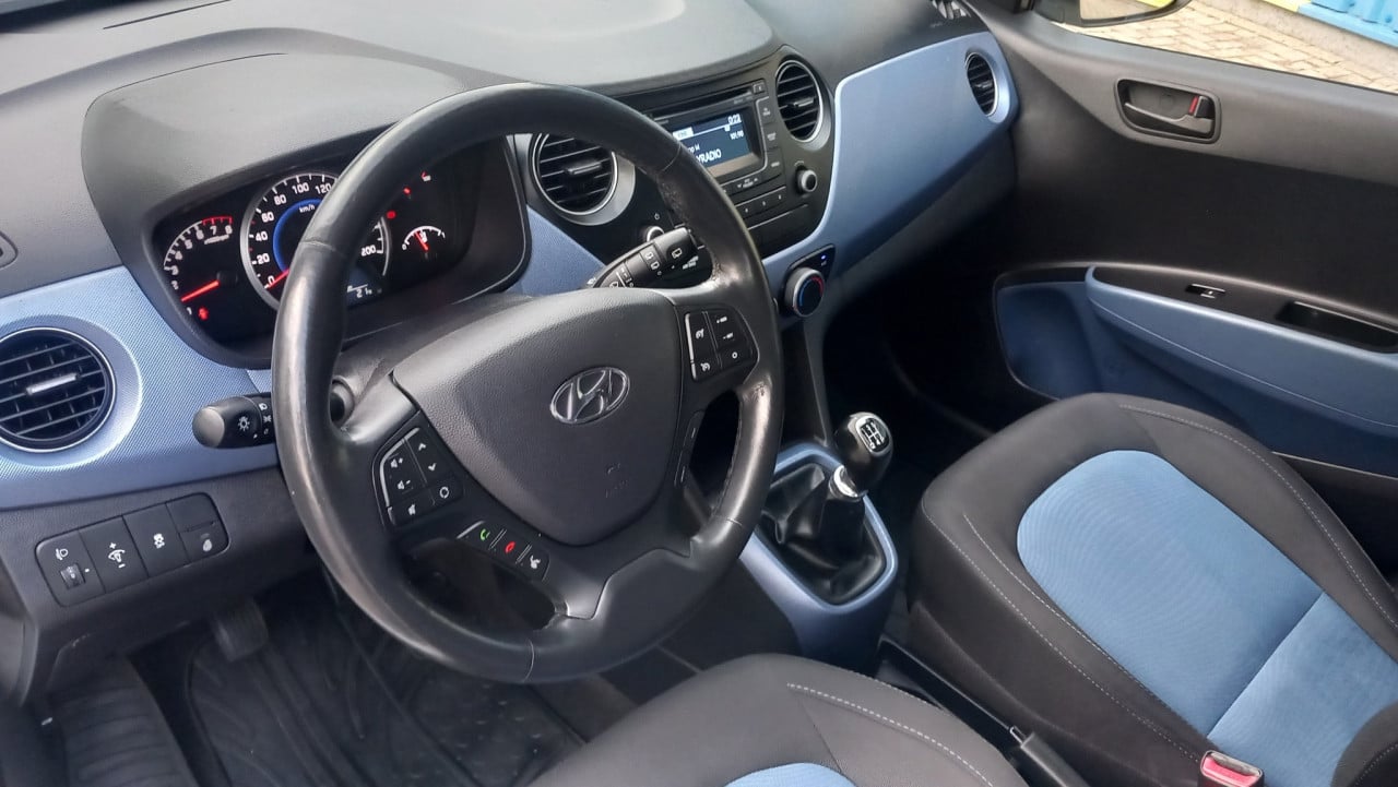 Hyundai I10 1.0 i I-Motion Comfort 5drs bj:2015 airco lm-velgen 103.000km