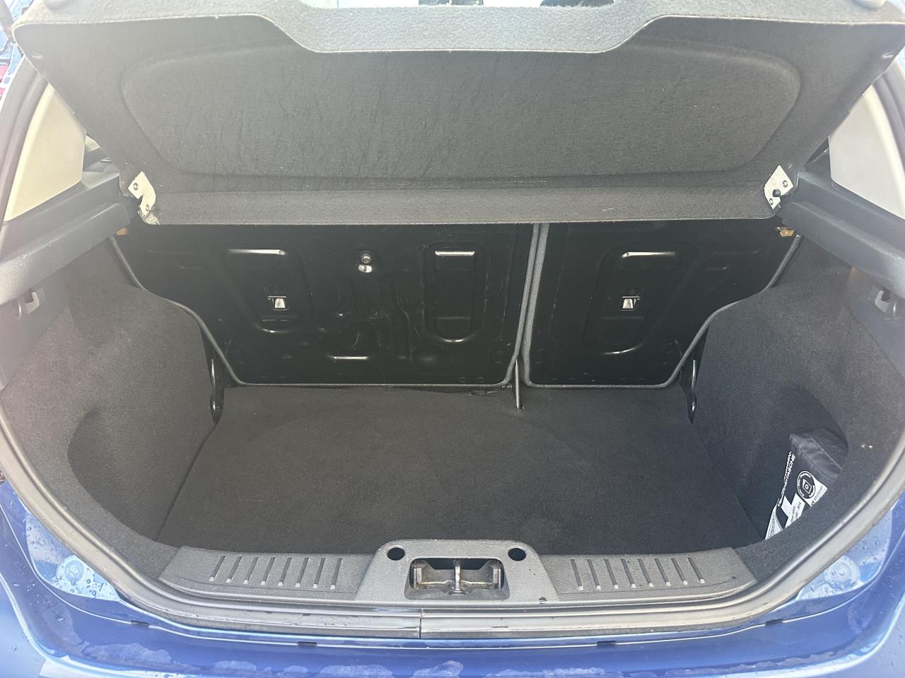 Ford Fiesta, 1.4 Trend - AUTOMAAT / Airco / d-riem gedaan in 11-2025