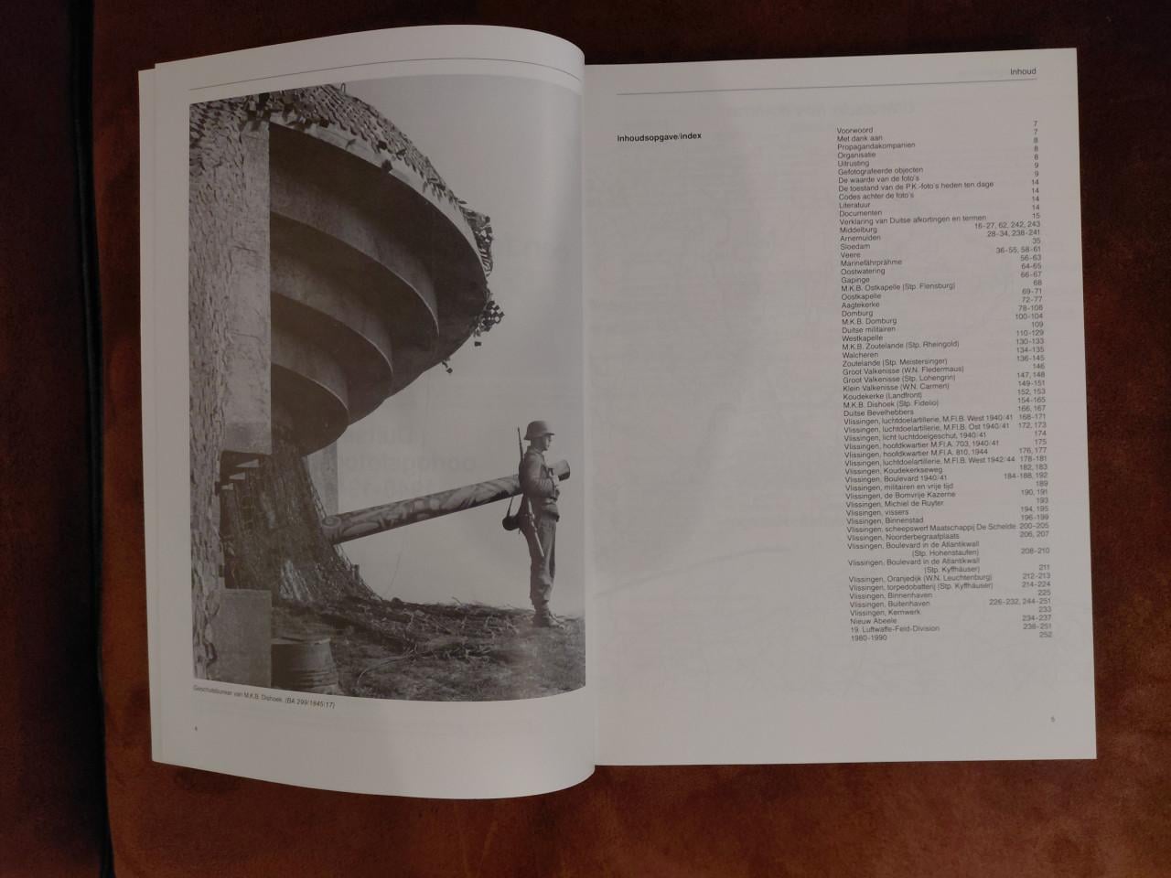 Walcheren, een fotografisch document Duitse oorlogsfotografie Hans Sakkers