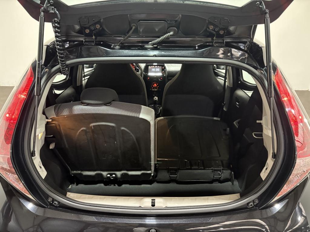 Toyota Aygo 1.0 vvt-i x-clusiv | clima | camera |