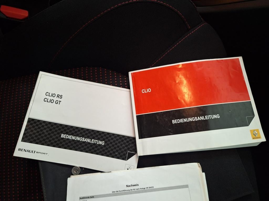 Renault Clio 1.6 r.s.
