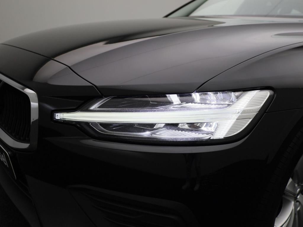 Volvo V60 2.0 b3 momentum business | automaat | virtual cockpit | dab | led