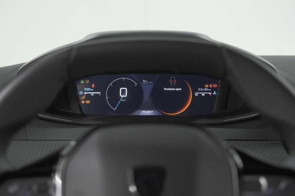 Peugeot 2008 puretech 100 allure | camera | navigatie | parkeersensoren | a