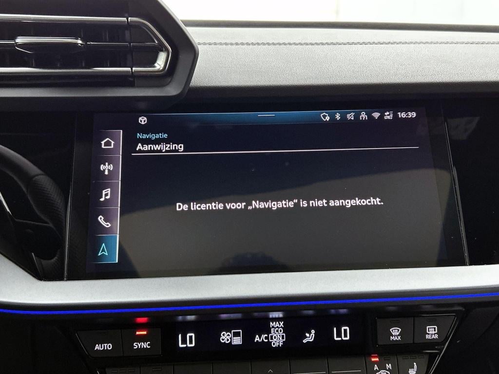 Audi A3 sportback 35 tfsi s edition | 2x s-line | panoramadak | sonos | mat