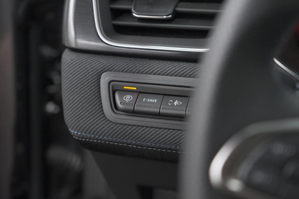 Renault Captur 1.8 e-tech full hybrid 160 esprit alpine | 360 camera | dode