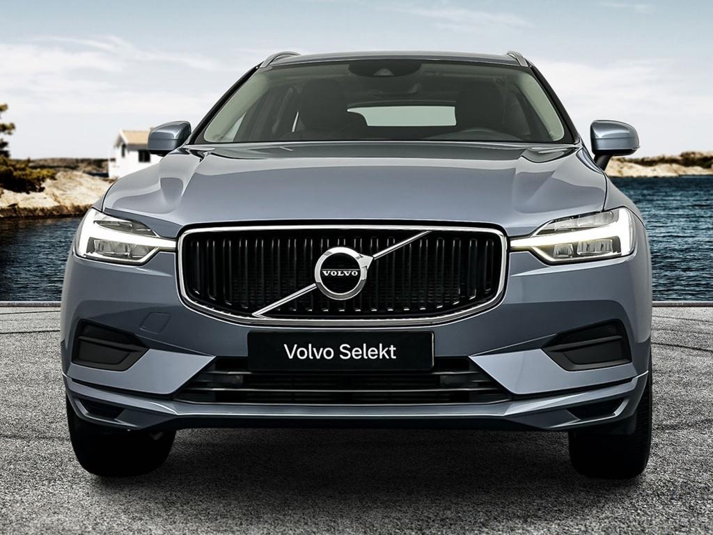 Volvo XC60 t5 253pk momentum| adap.cruise| leder| trekhaak| stoel.verw|